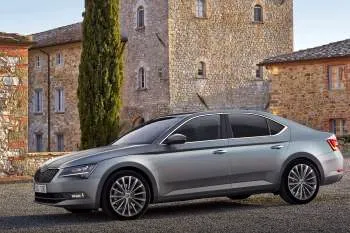 Škoda Superb (2015 – 2019) – fotka 4