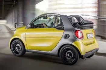 Smart fortwo cabrio (2016 – 2020) – fotka 2