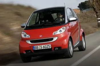 Smart fortwo coupe (2007 – 2010) – fotka 8