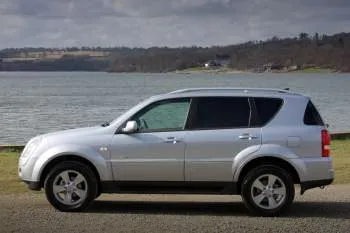 Ssangyong Rexton SUV (2011 – 2013) – fotka 5