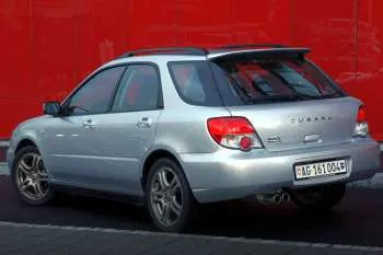 Subaru Impreza Plus (2003 – 2005) – fotka 4