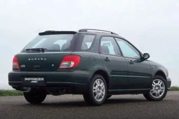 Subaru Impreza Plus (2000 – 2003) – fotka 2
