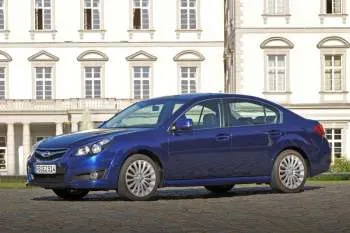 Subaru Legacy 2.0i Exclusive – fotka 4