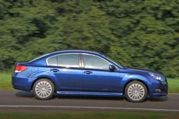 Subaru Legacy (2009 – 2012) – fotka 9