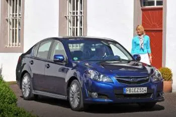 Subaru Legacy (2009 – 2012) – fotka 11