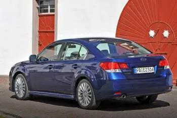 Subaru Legacy (2009 – 2012) – fotka 12