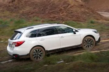 Subaru Outback (2015 – 2017) – fotka 8