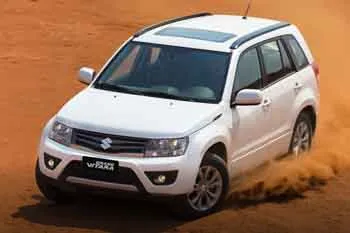 Suzuki Grand Vitara päťdverové SUV (2012 – 2015) – fotka 10