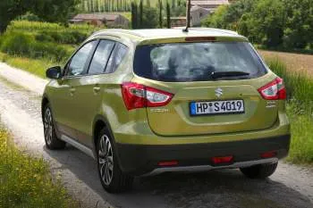 Suzuki S-Cross 1.6 Exclusive - 9