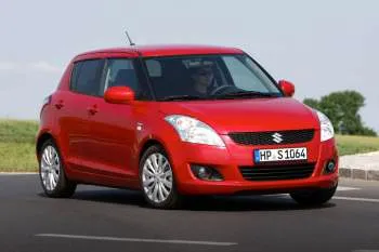 Suzuki Swift 1.2 Exclusive päťdverový hatchback – fotka 4