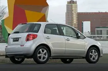 Suzuki SX4 (2006 – 2010) – fotka 4