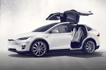 Tesla Model X (od 2016) – fotka 2
