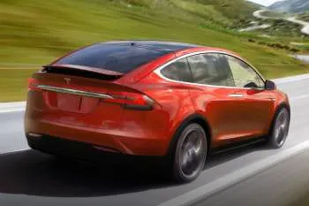 Tesla Model X (od 2016) – fotka 7