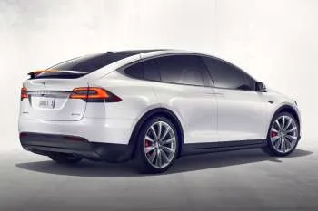 Tesla Model X (od 2016) – fotka 11