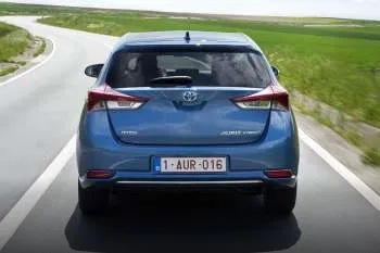Toyota Auris (2015 – 2019) – fotka 7