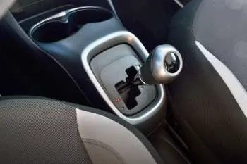 Toyota Aygo trojdverový hatchback (2014 – 2018) – fotka 3