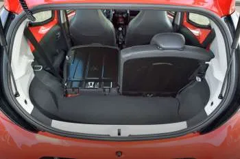 Toyota Aygo trojdverový hatchback (2014 – 2018) – fotka 6