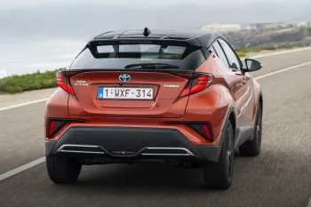 Toyota C-HR (od 2020) – fotka 9