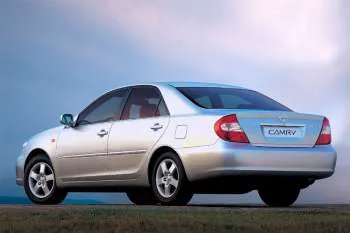 Toyota Camry (2001 – 2004) – fotka 2