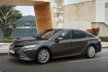 Toyota Camry (od 2019) – fotka 7