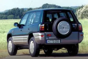 Toyota Funcruiser Wagon (1998 – 2000) – fotka 2