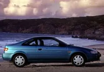 Toyota Paseo (1996 – 2000) – fotka 3