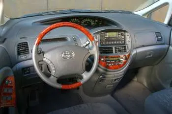 Toyota Previa (2003 – 2005) – fotka 8