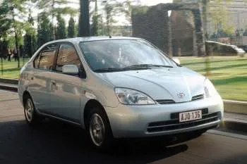 Toyota Prius (2000 – 2004) – fotka 4