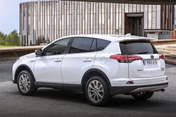 Toyota RAV4 SUV (2016 – 2019) – fotka 8