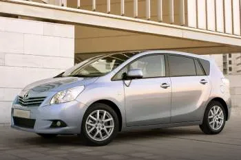 Toyota Verso Van (2009 – 2013) – fotka 5