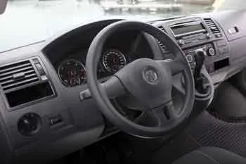 Volkswagen Multivan (2010 – 2015) – fotka 8