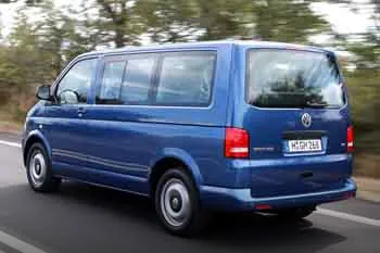 Volkswagen Multivan (2010 – 2015) – fotka 11
