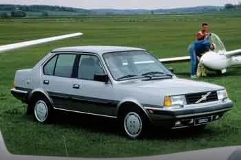 Volvo 360 2.0i – fotka 2