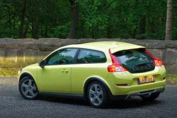 Volvo C30 D3 Summum – fotka 5