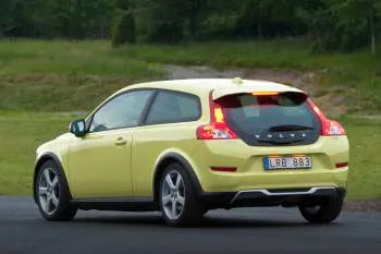 Volvo C30 D3 Summum – fotka 6