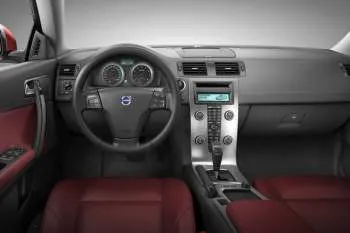 Volvo C70 2.4 Kinetic – fotka 8