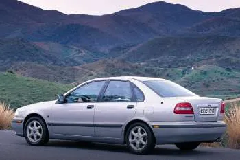Volvo S40 1.8 Sports-Line – fotka 2