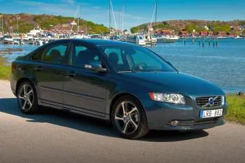 Volvo S40 D4 Kinetic – fotka 5