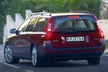 Volvo V70 2.4 D5 – fotka 2