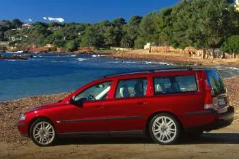Volvo V70 2.4 D5 – fotka 4