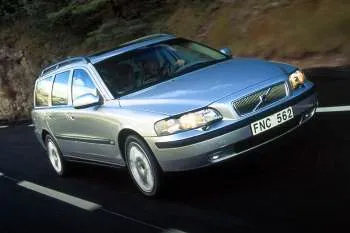 Volvo V70 2.4 D5 – fotka 7