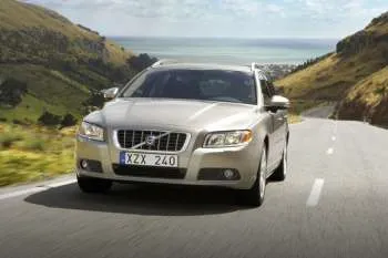 Volvo V70 1.6D DRIVe – fotka 8
